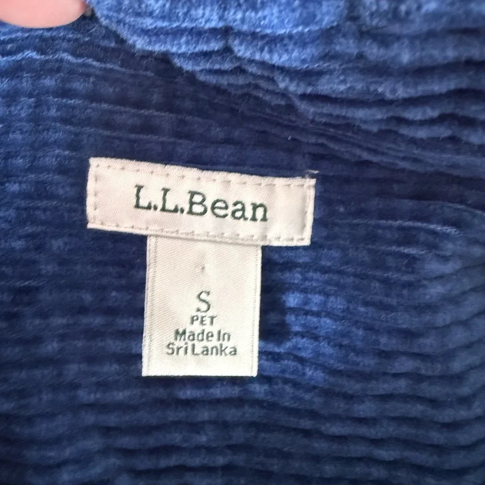 LL Bean Shirt Womens S PETITE Blue Button Up Long Corduroy Casual Nature Outdoor